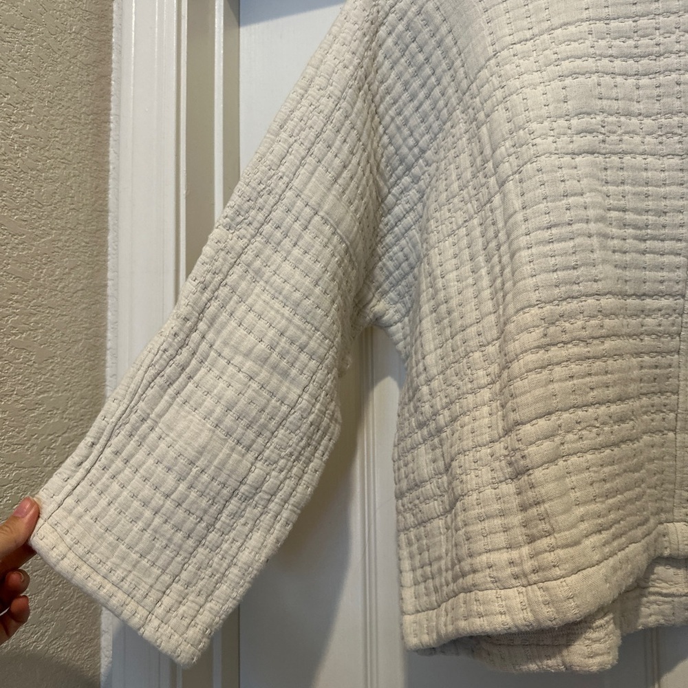 Eli & Barry Quilted Cotton Pullover - Picture 6 of 11